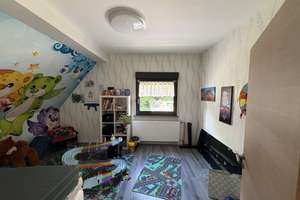 Einziehen u. Wohlfühlen! Modernisierte Doppelhaushälfte mit einem tollen Garten in ruhiger Wohnlage! – Die vollständige Adresse der Immobilie erhältst du vom Anbieter., 45896 Scholven, Gelsenkirchen – Vorschaubild 11