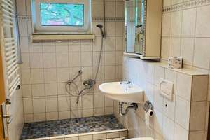 Hannover Kaltenweide : Okalhaus mit 3 Garagen auf großen Grundstück mit Teich und Gartenlaube – Mühlenweg 5, 30855 Langenhagen – Vorschaubild 9