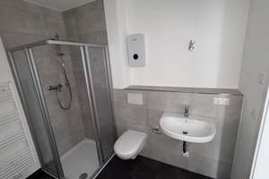 Property thumbnail 36