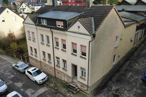 Zweifamilienhaus, eine Lagerhalle & ein Baugrundstück! – Die vollständige Adresse der Immobilie erhältst du vom Anbieter., 58093 Hohenlimburg (Ortsteil), Hagen – Vorschaubild 2