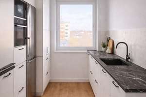 Sanierungsbedürftige 2-Zimmer Wohnung mit viel Potential! – 22527 Stellingen, Hamburg – Vorschaubild 8