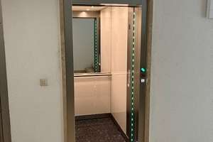 Charmante barrierefreie 2-Zimmer-Wohnung mit großem Sonnenbalkon in begehrter Lage  Münchens – Die vollständige Adresse der Immobilie erhältst du vom Anbieter., 81927 Englschalking, München – Vorschaubild 5