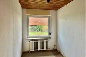 Einfamilienhaus mit ca. 1.909 m² Grundstück  – Bremerhaven – Vorschaubild 11