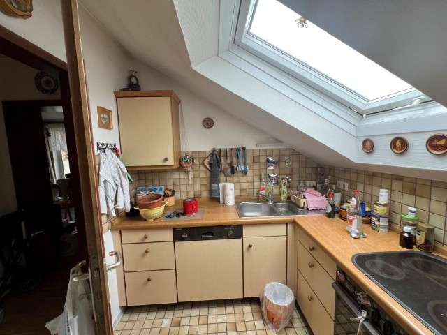 Immobilie in Friedberg (Hessen) - 3-Zimmer-Eigentumswohnung mit Balkon, Dachterrasse und Stellplatz in Friedberg (Erbpachtgrundstück) - Bild 1