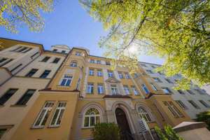 Denkmalgeschützte Jugendstilhaus! Imposantes 10-Familienhaus! Voll vermietet! – Die vollständige Adresse der Immobilie erhältst du vom Anbieter., 9130 Sonnenberg, Chemnitz – Vorschaubild 2