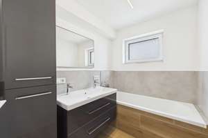 Luxuriöses Wohnensemble in Regensburg – kernsaniert, Pool, Outdoor-Kitchen & Grünblick! – Die vollständige Adresse der Immobilie erhältst du vom Anbieter., 93055 Burgweinting-Harting, Regensburg – Vorschaubild 14