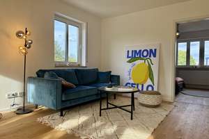 Lichtdurchflutete, frisch renovierte und ruhige 3-Zimmer-Wohnung - PROVISIONSFREI