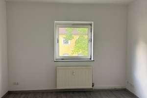 Hell, geräumig, einladend - 4-Zimmer im 1. Obergeschoss