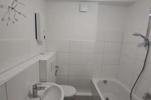 Große 3-Zimmerwohnung in 3. OG eines Mehrparteienhauses – Fröbelstraße 57, 47053 Hochfeld, Duisburg – Vorschaubild 5