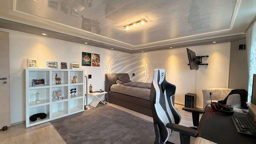 Immobilie in Krauchenwies - WOLFGANG SODENKAMP /// 2-Fam.-Haus in sonniger Lage *PROVISIONSFREI - Bild 2