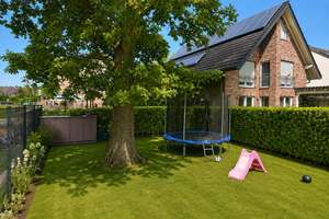 Modernes Reihenendhaus mit Einbauküche und schönem Garten und zwei Stellplätzen – Die vollständige Adresse der Immobilie erhältst du vom Anbieter., 51147 Lind, Köln – Vorschaubild 10