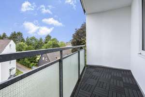 Frisch renovierte 3-Zimmer-Wohnung mit Balkon und Aufzug - sofort einziehen, provisionsfrei – Die vollständige Adresse der Immobilie erhältst du vom Anbieter., 40822 Mettmann – Vorschaubild 2