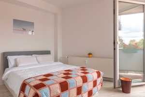Moderne & möblierte 1-Zimmer Wohnung mit Einbauküche und Balkon – Cranachstraße 31, 40235 Düsseldorf – Vorschaubild 8