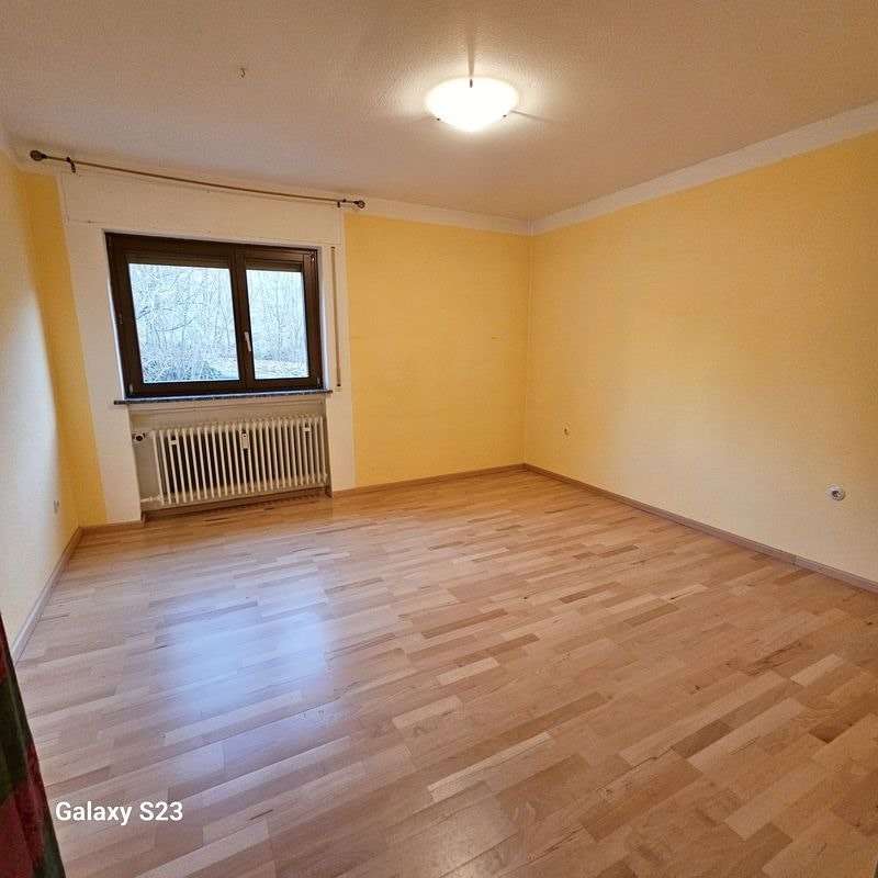 Immobilie in Flörsbachtal - 2-3 Familienhaus mit Laden in Flörsbachtal-Lohrhaupten - Bild 5