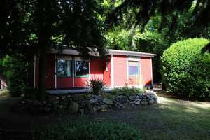 Idyllisches Wochenendhaus auf 824 m² Grundstück am Waldrand – Die vollständige Adresse der Immobilie erhältst du vom Anbieter., 4651 Bad Lausick – Vorschaubild 1