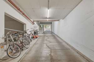 Stadt|Mitte — 2-Zimmer-Wohnung mit Aufzug und Duplexstellplatz, die U-Bahn direkt vor der Türe – 70180 Heusteigviertel, Stuttgart – Vorschaubild 21