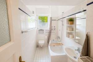 Nahe Helmholtzplatz-Ruhige Wohnung mit grünem Ausblick + sofortiger Verfügbarkeit – Die vollständige Adresse der Immobilie erhältst du vom Anbieter., 10439 Prenzlauer Berg, Berlin – Vorschaubild 3