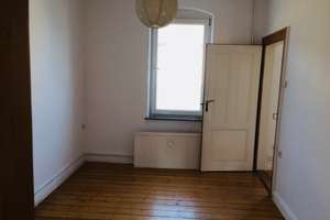 Schöne zwei Zimmer Wohnung in Braunschweig, Rüningen (1.OG links) – Thiedestraße 26, 38122 Rüningen, Braunschweig – Vorschaubild 3