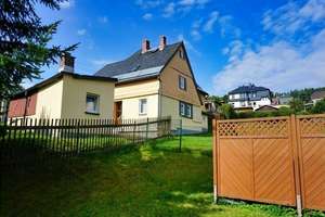 Ein Zuhause für die ganze Familie  – Die vollständige Adresse der Immobilie erhältst du vom Anbieter., 8248 Klingenthal – Vorschaubild 3