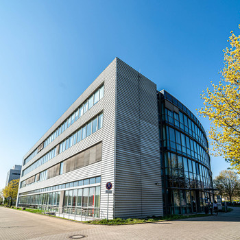 Ihre neue Bürofläche in modernem Design l markante Architektur | Stellplätze | PROVISIONSFREI