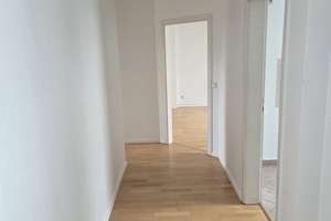 Sehr schöne 2-Zimmer-Wohnung mit Balkon