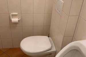 Doppelhaushälfte mit einer Wohnung und vermietetem Ladengeschäft – Die vollständige Adresse der Immobilie erhältst du vom Anbieter., 78727 Oberndorf am Neckar – Vorschaubild 27