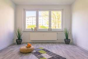 3-Zimmer-Wohnung und alle Räume mit Fenster – Würzburger Str. 38, 9130 Sonnenberg, Chemnitz – Vorschaubild 1