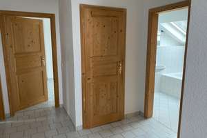 Schöne DG-Wohnung im Hansaviertel in Wuppertal – Hansastraße 20, 42109 Uellendahl-Katernberg, Wuppertal – Vorschaubild 12