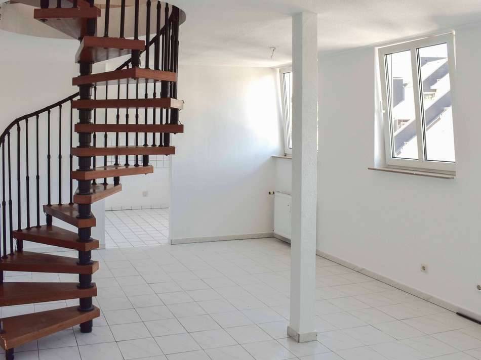 Treppe zum DG