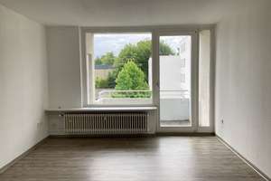 Wohnen in Schildesche - Renovierte 3-Zimmer Wohnung mit Balkon! – Am Pfarracker 37 B, 33611 Schildesche, Bielefeld – Vorschaubild 2