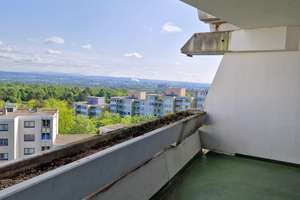 130m² / 5 Zimmer /  2 Etagen  /  3 Balkone  /  2 Bäder / 2 Tiefgaragenstellplätze  /  Fernblick  – Sertoriusring 15, 55126 Finthen, Mainz – Vorschaubild 29