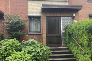 Reihenhaus in Rahlstedt: gepflegt, ruhig, einziehen & wohlfühlen! – Die vollständige Adresse der Immobilie erhältst du vom Anbieter., 22149 Rahlstedt, Hamburg – Vorschaubild 1