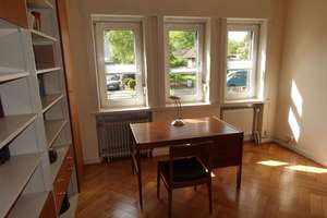 Familienfreundliche Rotklinkervilla auf großem Grundstück in  Wellingsbüttel – Die vollständige Adresse der Immobilie erhältst du vom Anbieter., 22391 Wellingsbüttel, Hamburg – Vorschaubild 6