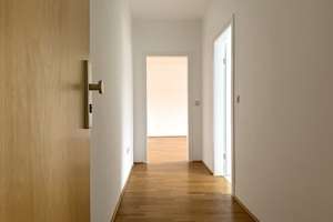 Wohnen am Schwarzbach: Frisch renovierte 2-Zimmer-Wohnung mit Stellplatz in Rotthausen – Die vollständige Adresse der Immobilie erhältst du vom Anbieter., 45884 Rotthausen, Gelsenkirchen – Vorschaubild 4
