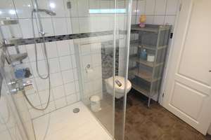Saniertes Einfamilienhaus DU-Hochemmerich mit ev. Bauland u. Ausbaupotential,Gründstücks-Teilverkauf – Die vollständige Adresse der Immobilie erhältst du vom Anbieter., 47228 Hochemmerich, Duisburg – Vorschaubild 38
