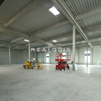 Neubau von bis zu 4.100 m² Hallen- und Büroflächen an der A94