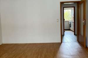 Gemütliche 2-Zimmer Wohnung im 1. OG mit Balkon und Gartenmitbenutzung - sofort bezugsfrei! – Märkische Straße 1, 23558 Sankt Lorenz Süd, Lübeck – Vorschaubild 6