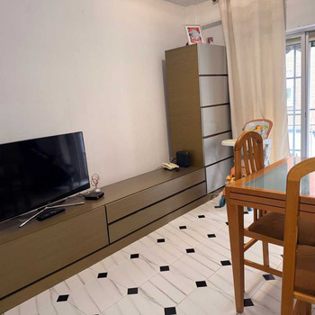 WOHNUNG IM ZENTRUM VON S.S. DE LOS REYES MIT STELLPLATZ