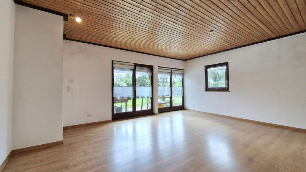 Immobilie in Walldürn - *EFH mit 4 Zimmern zum Preis einer Eigentumswohnung* Ruhe, Natur & viel Platz auf 592m² Grundstück - Bild 3