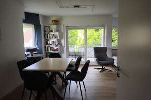 Moderne Maisonettewohnung mit Balkon & Blick ins Grüne – 3 Zimmer auf 107 m² in Lauf – Obere Rötelstraße 19b, 77886 Lauf – Vorschaubild 3