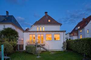 Liebevoll renovierte Stadtvilla mit Garten in zentraler Lage von Detmold – Die vollständige Adresse der Immobilie erhältst du vom Anbieter., 32756 Detmold – Vorschaubild 19