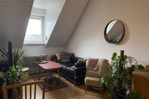 Gemütliche 2Zi-DG-Wohnung – Die vollständige Adresse der Immobilie erhältst du vom Anbieter., 76131 Innenstadt-Ost, Karlsruhe – Vorschaubild 1