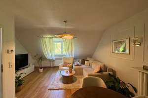 Neuwertige helle DG EWohnung mit Flair, 2 ZKDB,  56 m² – Viktoriastr. 54, 47799 Cracau, Krefeld – Vorschaubild 3
