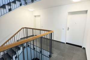 Lichtdurchflutete 3-Zimmer-Wohnung mit großzügiger Loggia und zwei Bädern – Die vollständige Adresse der Immobilie erhältst du vom Anbieter., 81245 Neupasing, München – Vorschaubild 15