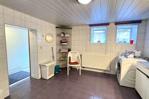 Ein Haus wie kein anderes – Stil, Platz & Gartenmagie in Wolfen – Die vollständige Adresse der Immobilie erhältst du vom Anbieter., 6766 Bitterfeld-Wolfen – Vorschaubild 37