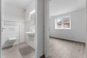 NEUBAU: Wohnen, wie im eigenen Haus, nur smarter! Bümmerstede – Die vollständige Adresse der Immobilie erhältst du vom Anbieter., 26133 Bümmerstede, Oldenburg (Oldenburg) – Vorschaubild 9