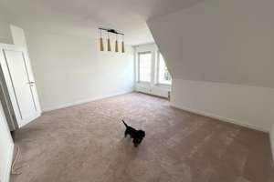 Golzheims "Weiße Siedlung" // 1A Exklusivlage //  Rohdiamant // Lichtdurchflutet // Riesen Terrasse – 40474 Golzheim, Düsseldorf – Vorschaubild 9