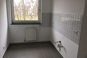 Großzügige 3- Zimmer Wohnung im 2. OG  mit  Balkon in Stöckheim – Die vollständige Adresse der Immobilie erhältst du vom Anbieter., 38124 Stöckheim-Leiferde, Braunschweig – Vorschaubild 6