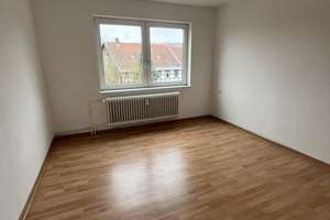 Helle 3-Zimmer-Wohnung mit Reno-Bonus, Charme und Platz für die ganze Familie in Gebhardshagen – Eichenweg 4, 38229 Gebhardshagen, Salzgitter – Vorschaubild 3