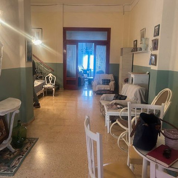 Haus in Fortaleny mit Zugang zu zwei Straßen